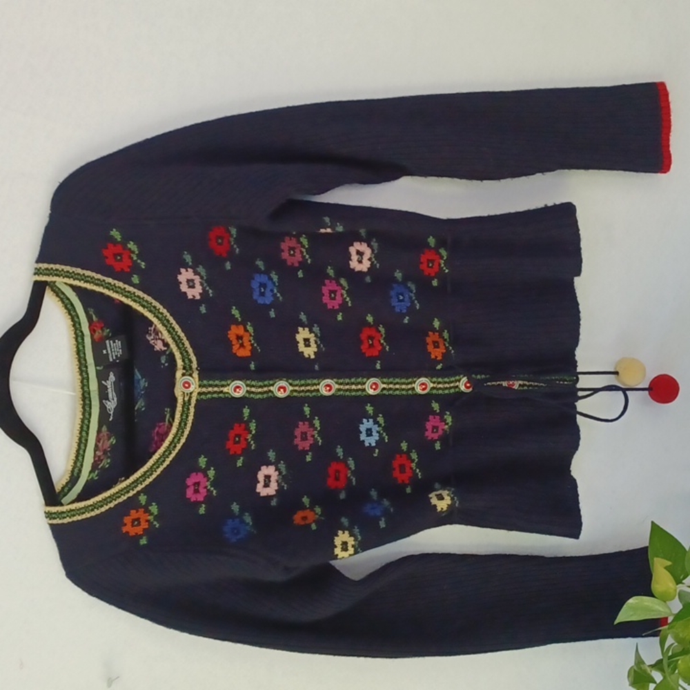 Floral Embroidered Cardigan Sweater